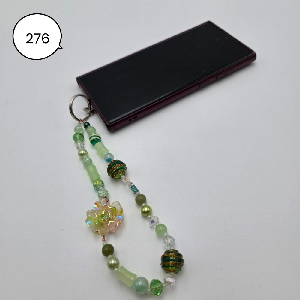 Handmade Green Beaded Phone Charm – Cute Wrist Strap Accessory - Picture 2 of 4